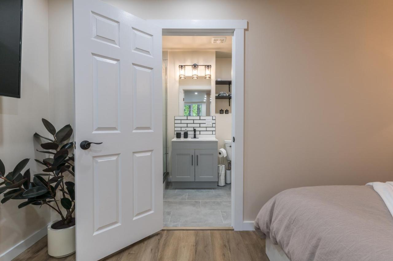 Beautiful Place With A Great Location, Free Parking, Wifi & Large Tv. Federal Way Εξωτερικό φωτογραφία