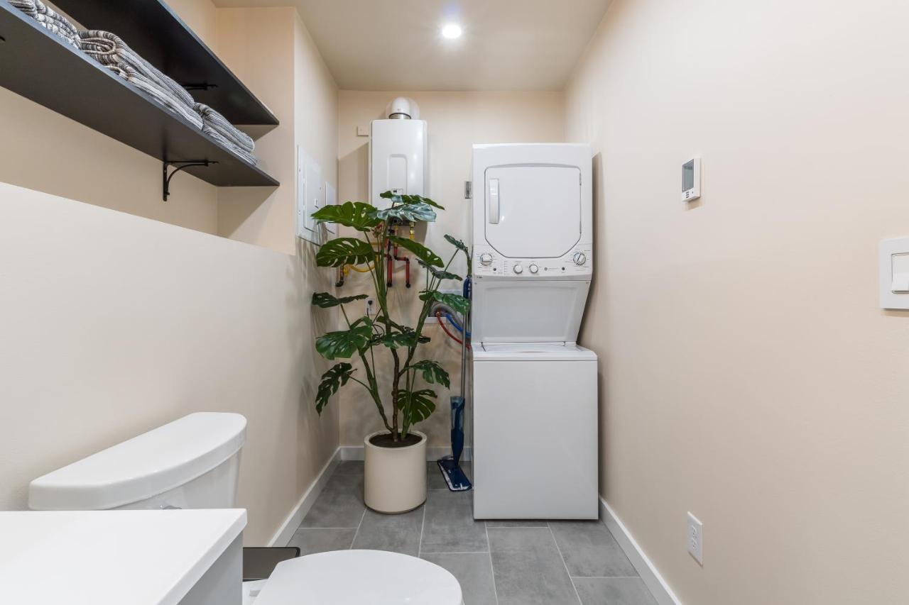 Beautiful Place With A Great Location, Free Parking, Wifi & Large Tv. Federal Way Εξωτερικό φωτογραφία